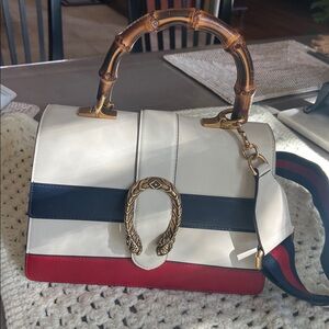 Elegant White, Red, and Blue GUCCI Handbag with Bamboo Handle